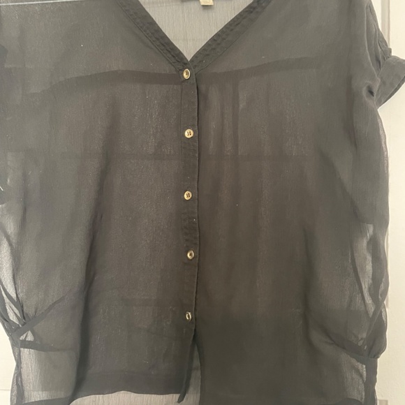 Women’s size small knit & sheer tees (6 pack) - Picture 4 of 6